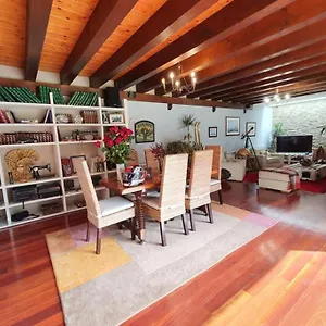 Aliga Etxea. & Mountain Village Villa Getxo
